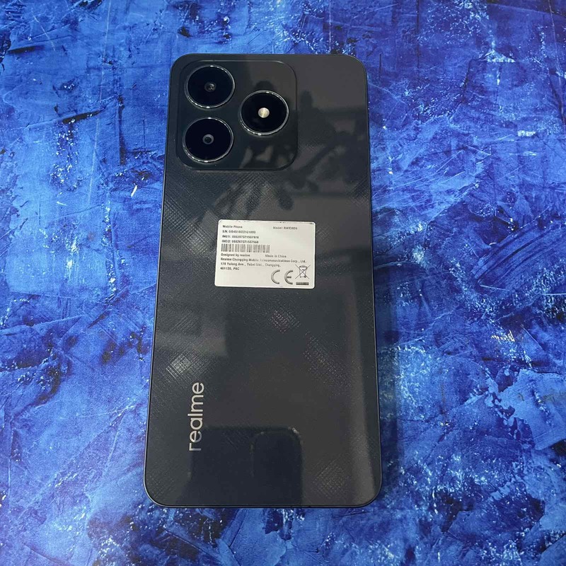 realme c61 6 128 crni 10 10 13000 (5)