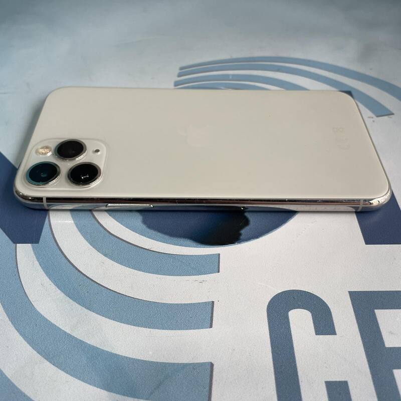 iPhone 11 Pro - Image 7