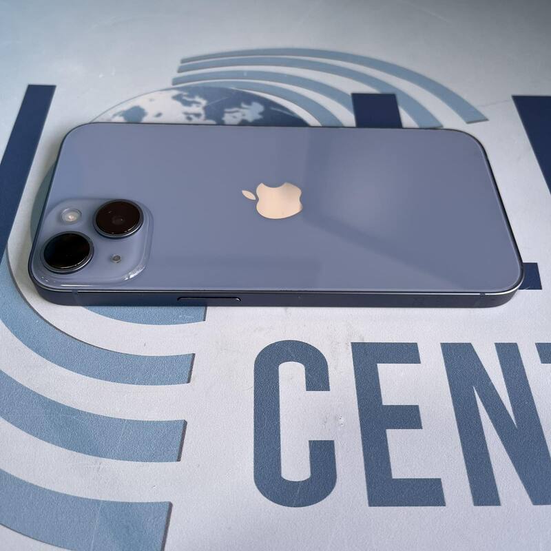 iPhone 14 Blue
