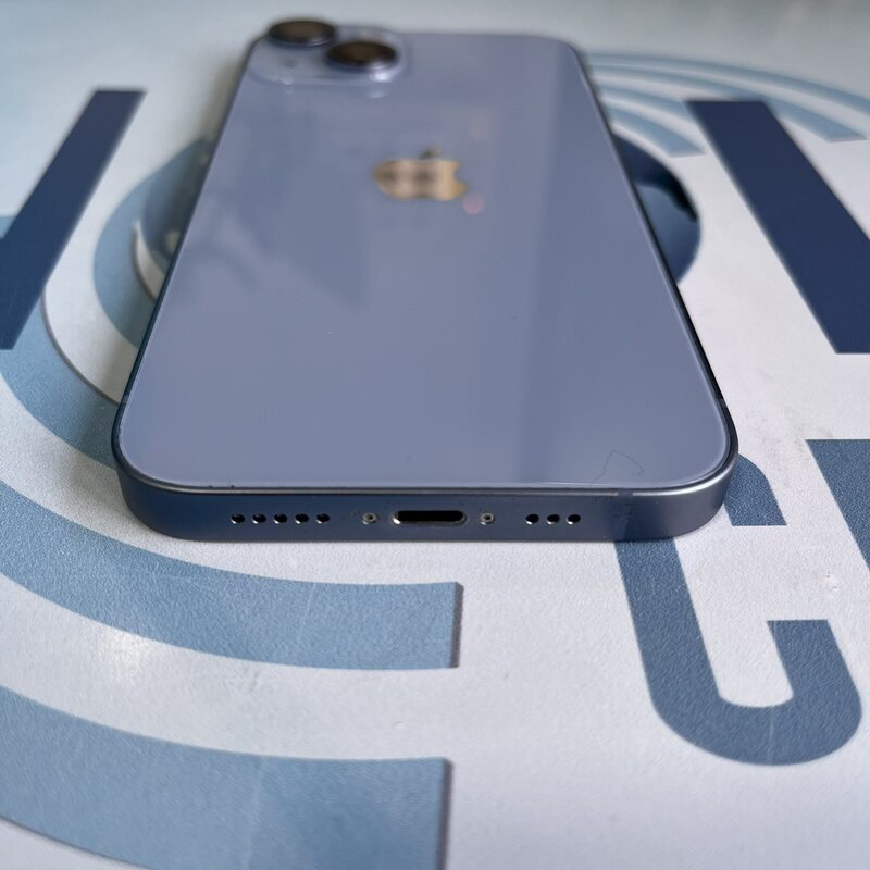 iPhone 14 Blue
