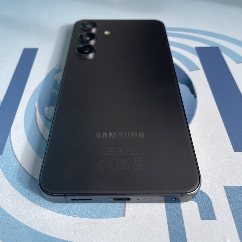 Samsung Galaxy S24 - Image 4