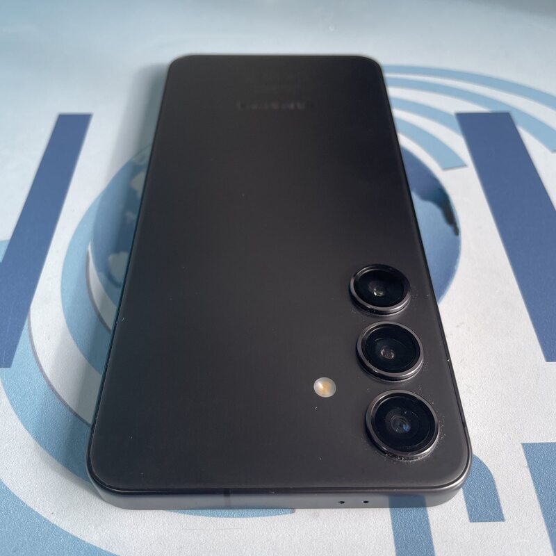 Samsung Galaxy S24 - Image 5