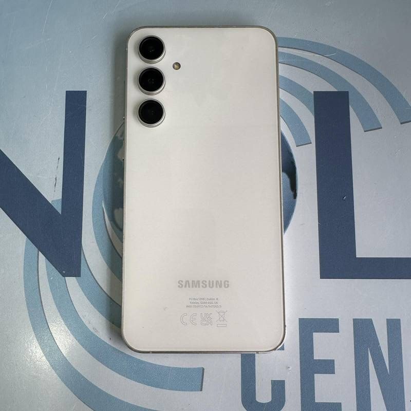 Samsung Galaxy S23 FE - Image 3