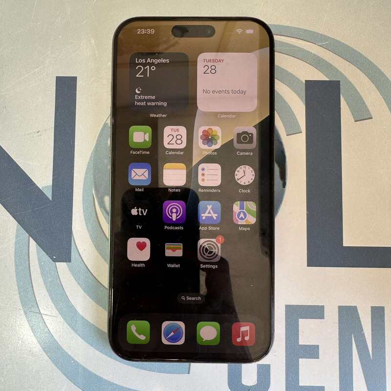iPhone 16 Pro Max - Image 2