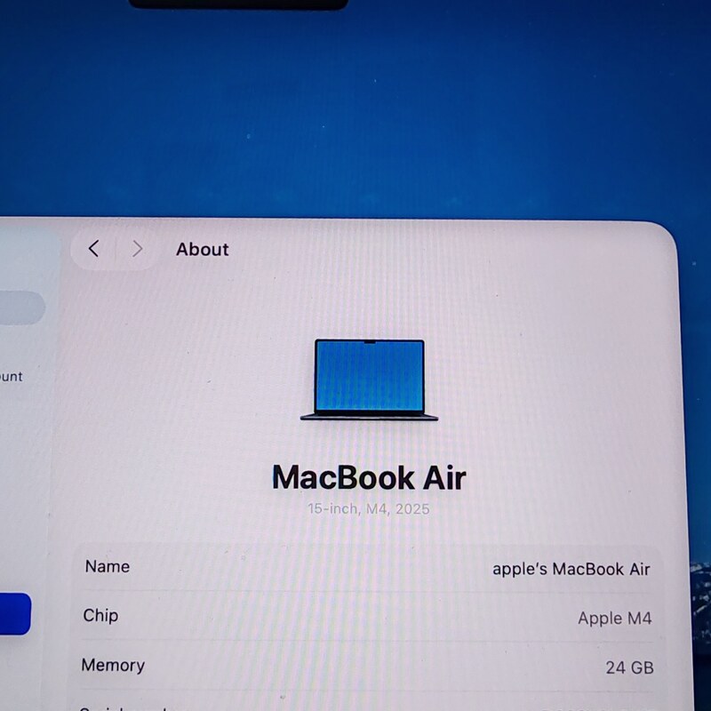 MacBook Air M4