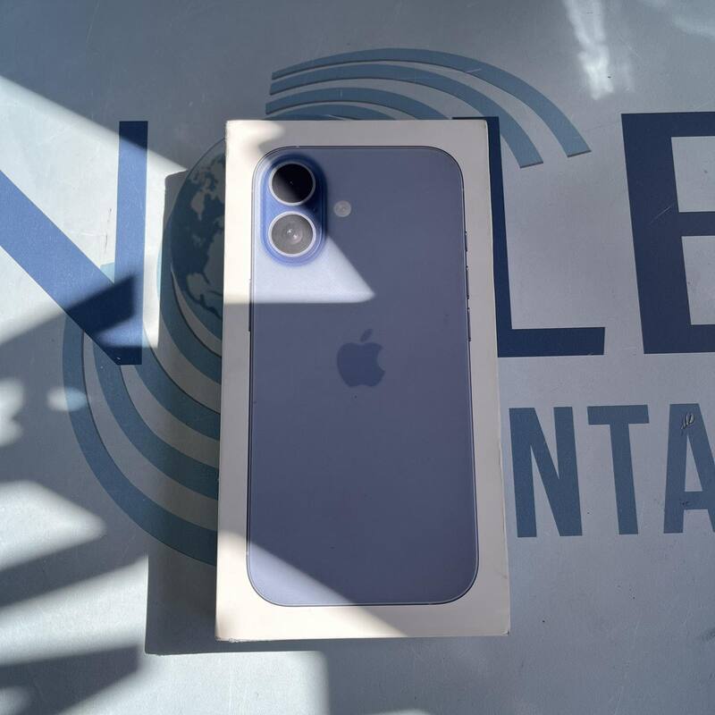 iPhone 17