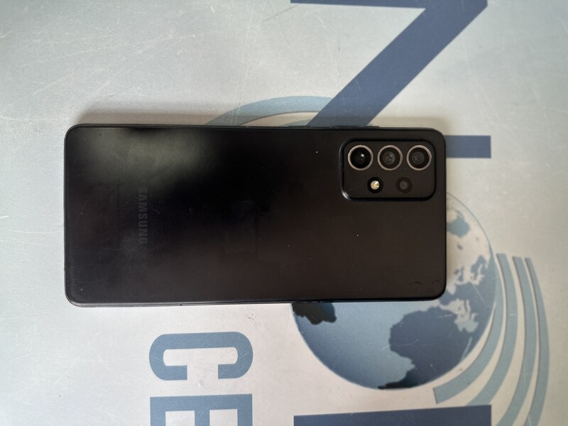 Samsung Galaxy A72 - Image 3