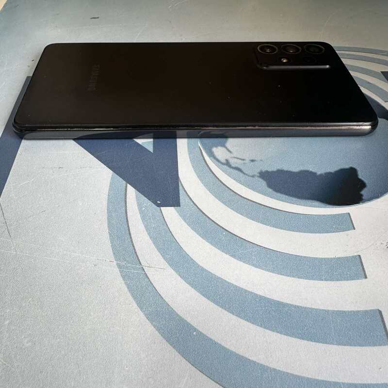 Samsung Galaxy A72 - Image 5
