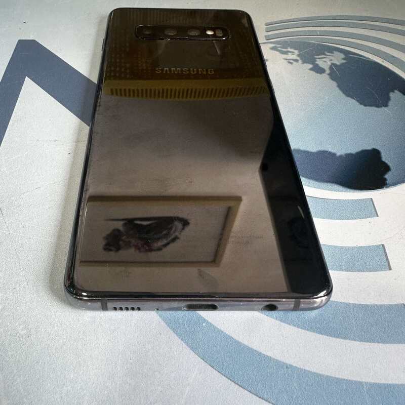 Samsung Galaxy S10+ - Image 3