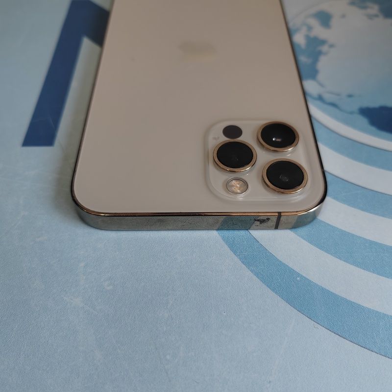 iPhone 12 Pro - Image 4