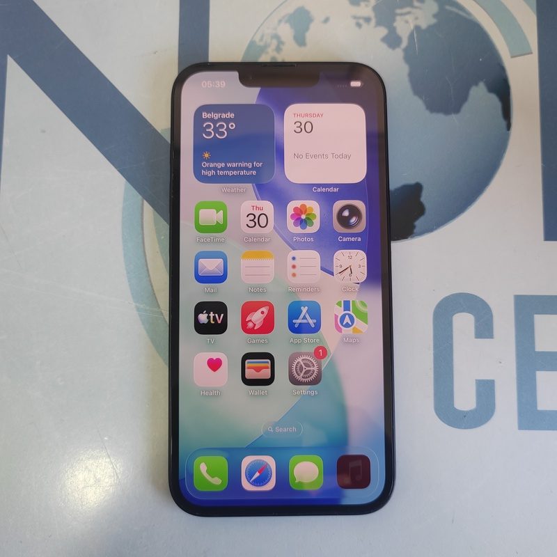 iPhone 16e
