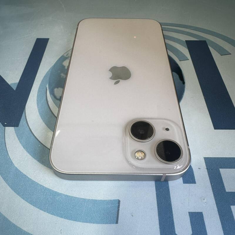 iPhone 13 - Image 5