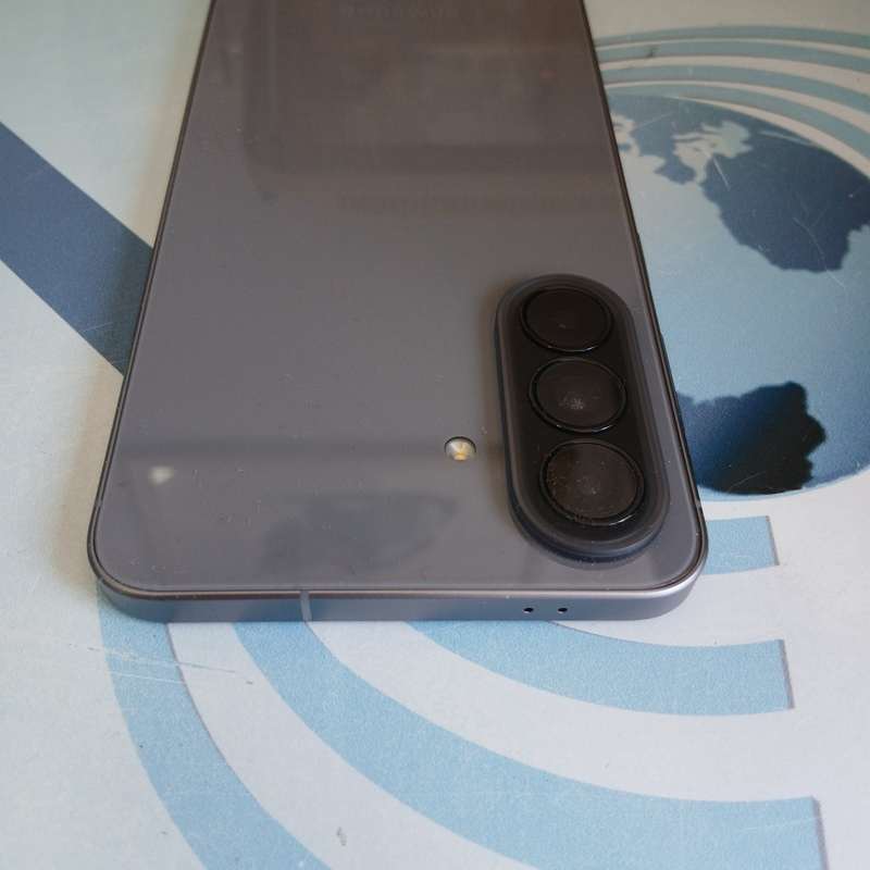Samsung Galaxy A57 5G - Image 4