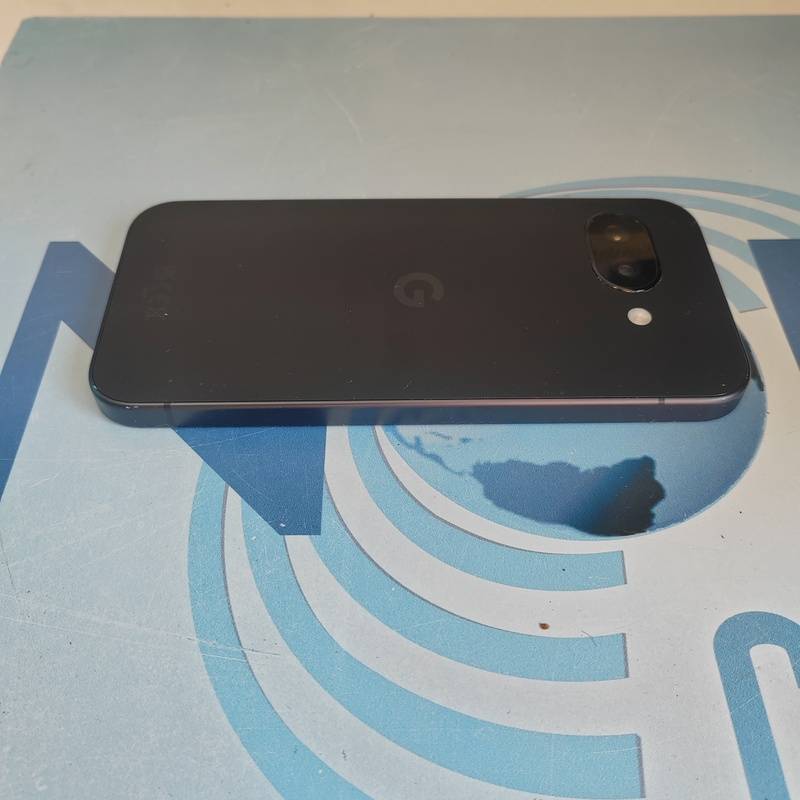 Google Pixel 9a - Image 6