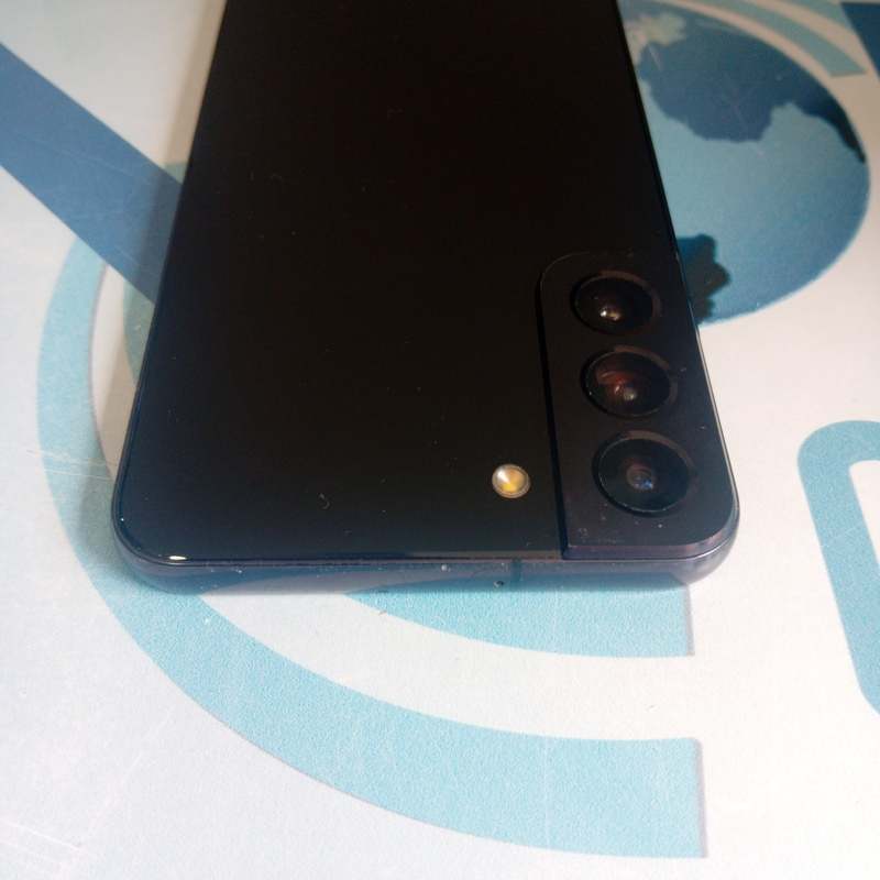 Samsung Galaxy S22+ - Image 4