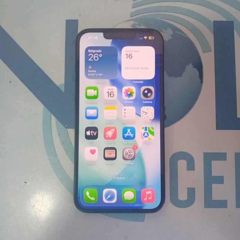 iPhone 13